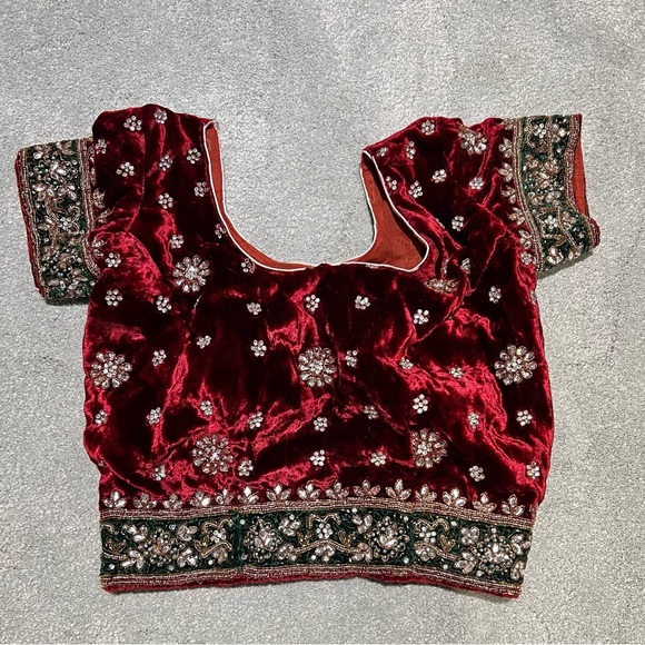 Women’s Velvet Maroon Wedding / Reception Lengha - 3 piece brand new - Picture 11 of 15